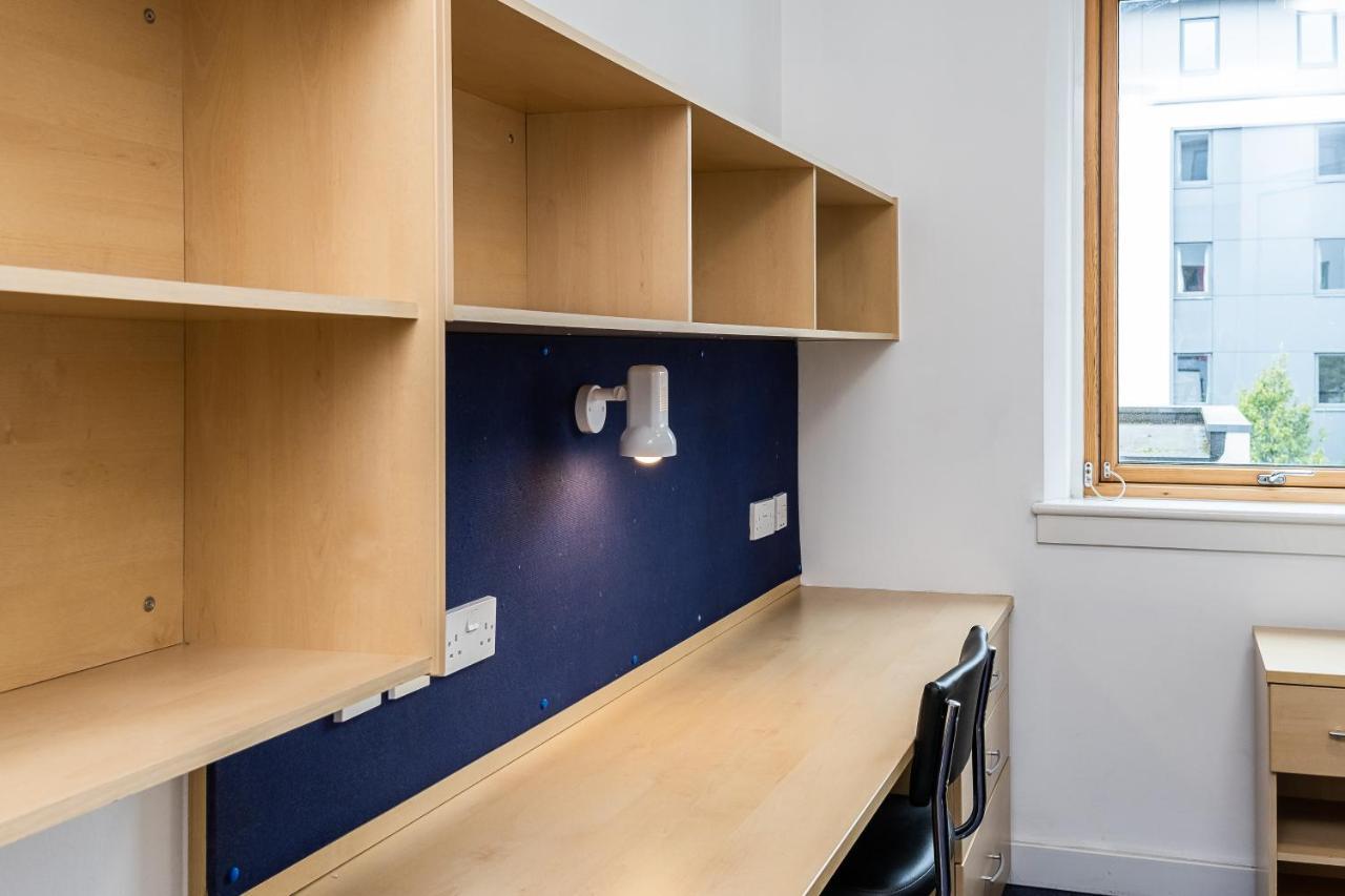 En Suite Rooms, Gillingham - Sk Bagian luar foto